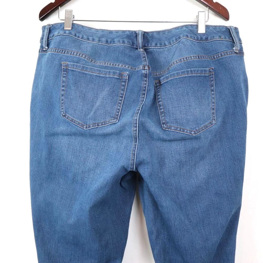 Torrid Size 20R High Rise Curvy Jeans Stretch Denim Medium Blue Wash - Picture 8 of 12